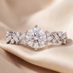 1.41 CT Round & Baguette Diamond Ring