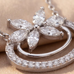 0.58 CT Multi Shape Diamond Floral Oval Pendant