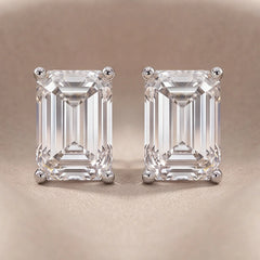 2 CT Emerald Diamond Stud Earrings