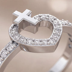 0.48 CT Round Diamond Heart Cross Ring