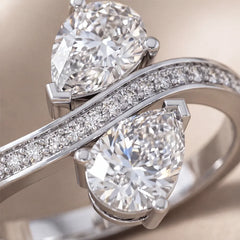 1.59 CT Round & Pear Diamond Bypass Toi et Moi Ring