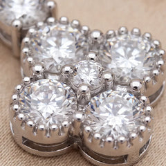 0.80 CT Round Diamond Clover Pendant