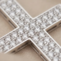 8.09 CT Round Diamond Cross Pendant