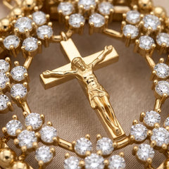1.47 CT Round Diamond Crucifix Halo Chain Pendant