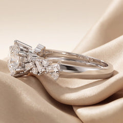 1.41 CT Round & Baguette Diamond Ring