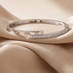 0.53 CT Diamond Screw-Motif Bypass Bangle Bracelet
