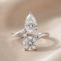 2.00 CT Round & Pear Diamond Bypass Toi et Moi Ring