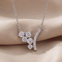 1.25 CT Round Diamond Cluster Chain Necklace