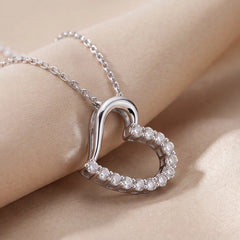 0.46 CT Round Diamond Open Heart Chain Pendant