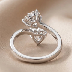 1.45 CT Heart Diamond Toi et Moi Bypass Ring