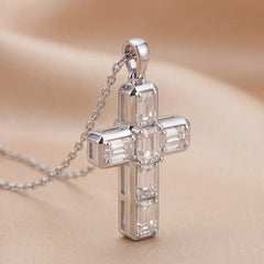1.80 CT Emerald Diamond Cross Chain Pendant