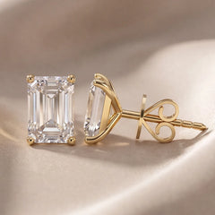 2 CT Emerald Diamond Stud Earrings