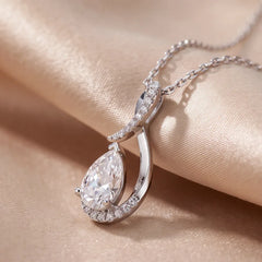 1.10 CT Pear Cut Diamond Twist Pendant