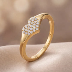 0.13 CT Round Diamond Pavé Heart Signet Ring