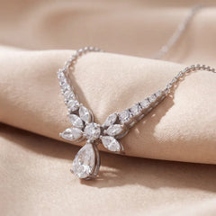 2.89 CT Multi Shape Diamond Floral Chain Necklace