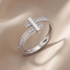 0.19 CT Round Diamond Bypass Bar Ring
