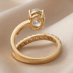 1.40 CT Oval & Round Diamond Bypass Ring