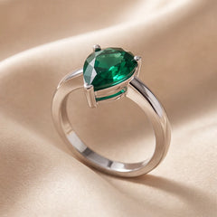 2 CT Pear Green Emerald Solitaire Ring