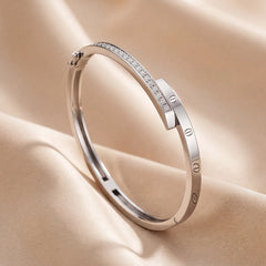 0.53 CT Diamond Screw-Motif Bypass Bangle Bracelet