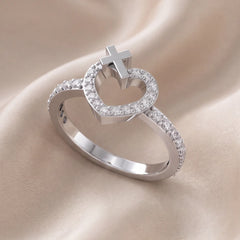 0.48 CT Round Diamond Heart Cross Ring