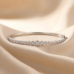 0.90 CT Round Bezel Bangle
