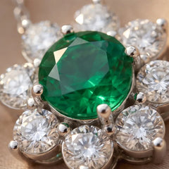 1.55 CT Round-Cut Emerald Pendant
