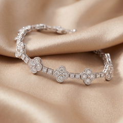 9.54 CT Diamond Clover Station Bracelet