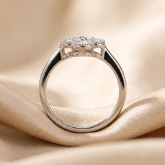 0.80 CT Round Diamond Clover Ring