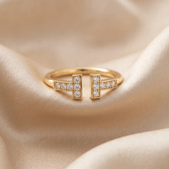 0.17 CT Round Diamond Open T-Bar Wrap Ring