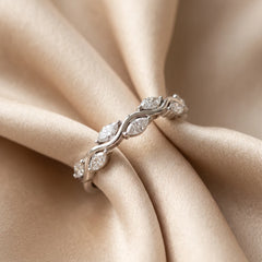 0.35 CT Marquise Diamond Wave Band Ring