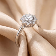 0.71 CT Diamond Solitaire Snowflake Halo Ring