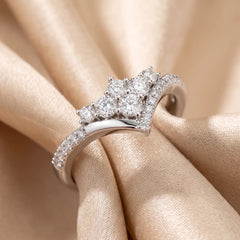0.50 CT Diamond Cluster V Shaped Ring