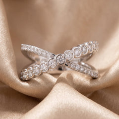 0.39 CT Diamond Criss Cross Twist Band Ring