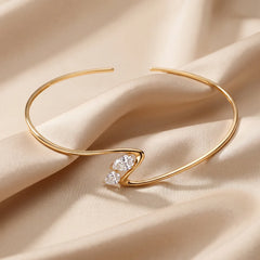 3 CT Pear-Cluster Open Collar Choker