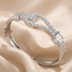 5.11 CT Diamond Buckle Loop Bangle