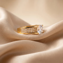 2.65 CT Round Brilliant Wide Pavé Ring