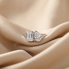 2.59 CT Emerald & Pear Diamond Bezel Toi et Moi Ring