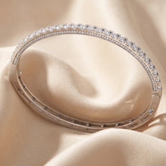 3.57 CT Diamond Pavé Half-Eternity Bangle