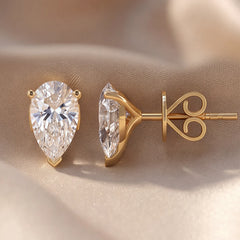 1 CT Pear Diamond Solitaire Stud Earrings